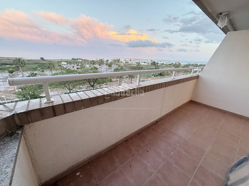 Foto e5fb863e-ebba-4410-a0f2-e680156adbf6. Apartamento en calle alemania 6 venta de apartamento frontal en ribera mar en Cabanes