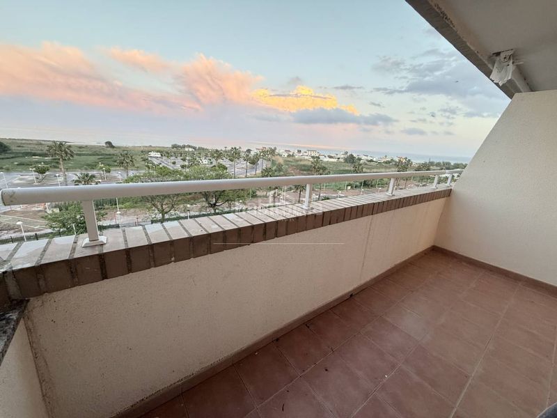 Foto f2ff18d4-1850-42c5-8315-e18520053084. Apartamento en calle alemania 6 venta de apartamento frontal en ribera mar en Cabanes