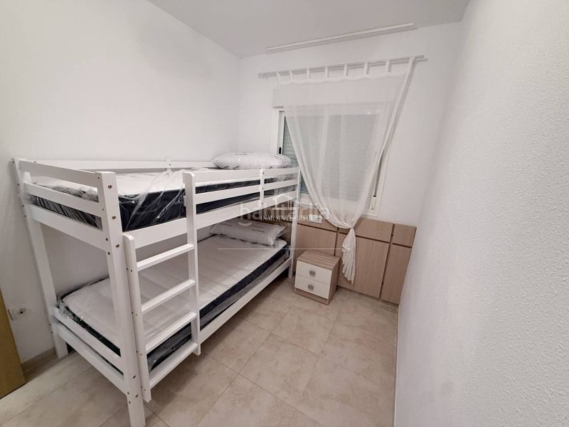 Foto f3a96ab4-7a61-405c-a538-4bc671dbe8c5. Apartamento en calle alemania 6 venta de apartamento frontal en ribera mar en Cabanes