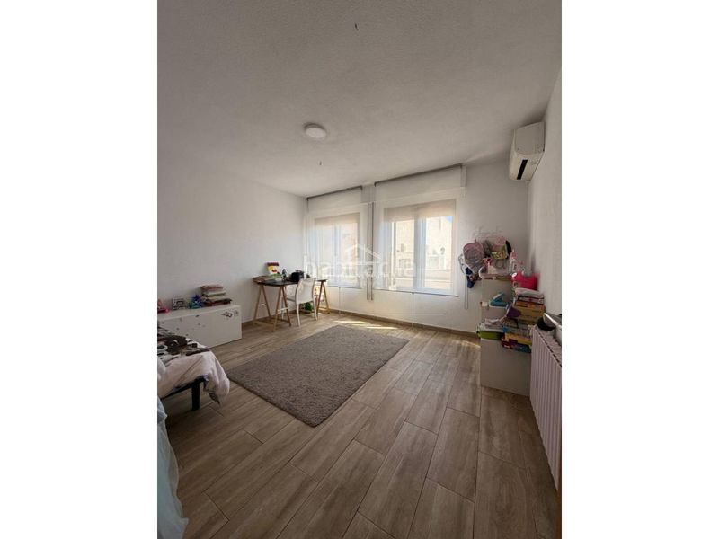 Foto 26f69bf5-5a72-430a-b03f-2f960e7594bc. Pis a avenida plana 64 a Centro Oropesa del Mar