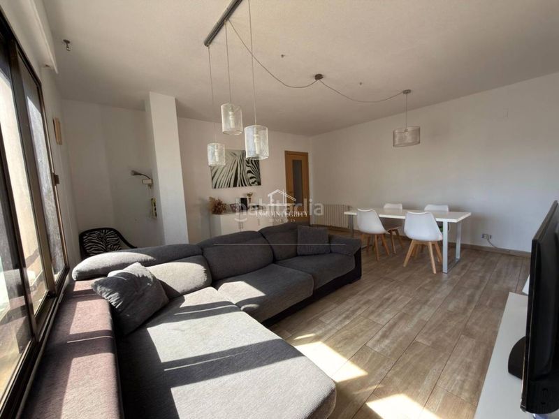 Foto 59209197-83ff-44e7-b2dc-018e59800662. Pis a avenida plana 64 a Centro Oropesa del Mar