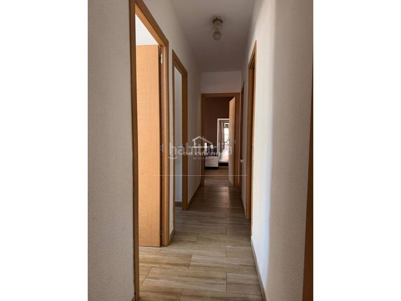 Foto 5da43c7b-4ed5-4071-afb5-f3cfe1bcb54e. Pis a avenida plana 64 a Centro Oropesa del Mar