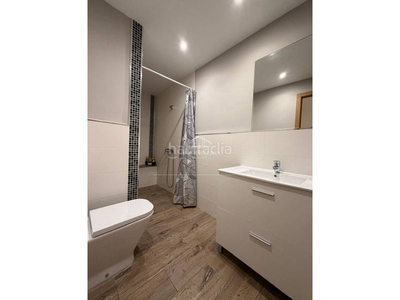 Foto 5ea44275-83cb-48c0-8d5c-ffa3413311b1. Pis a avenida plana 64 a Centro Oropesa del Mar