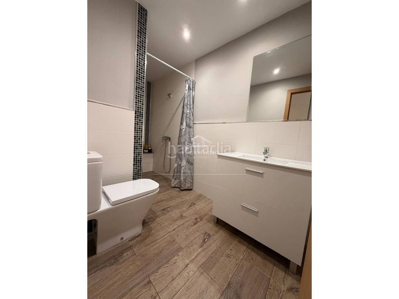 Foto a4fed5a8-83ae-4be0-aea3-ffacd4149cd9. Pis a avenida plana 64 a Centro Oropesa del Mar