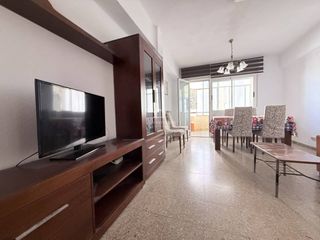 Pis en Calle p�rez gald�s 19. Magn�fico piso de 123 m �tiles en castell� de la plana