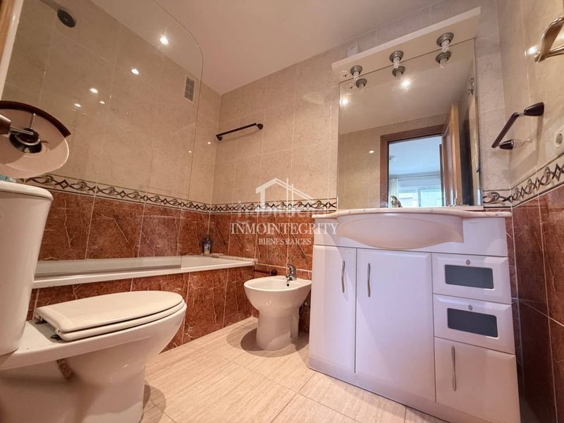 Foto cf3220c6-1a07-4fe2-815e-1f671c2aa091. Apartament a calle amplaries 23 a Acapulco Oropesa del Mar
