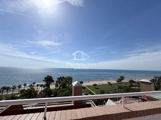 Apartamento en Calle amplaries 23. Apartamento en venta con vistas al mar en magik world
