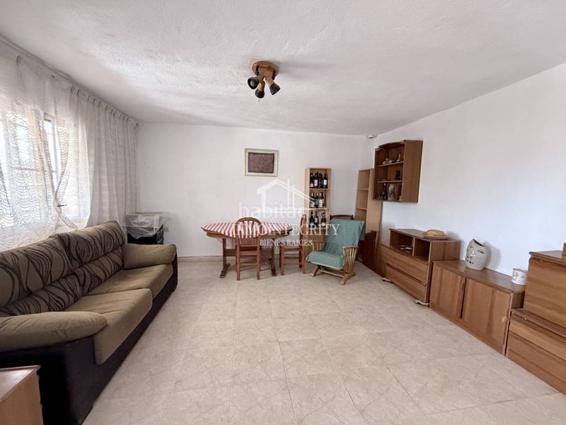 Foto 25e90262-92d8-4dbf-bdd1-6674e2f612be. Casa amb aparcament a Alcora (l´)