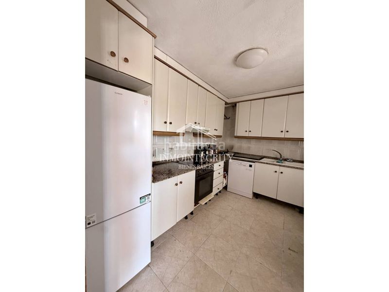 Foto d1327d32-8389-41f0-82ef-30bba231a93f. Casa amb aparcament a Alcora (l´)