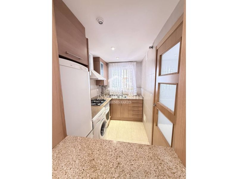 Foto 822a3099-ee7d-42a6-8c99-263ee8241645. Apartament a avenida central 22 a Costa Marfil Oropesa del Mar