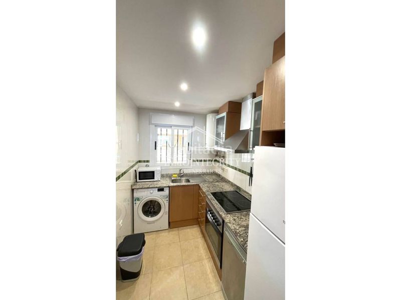 Foto 66bb2ae0-88d0-4f5f-bea5-b8672fb4ca0e. Apartament a avenida central 14 a Marina Trebol - Neptuno Oropesa del Mar