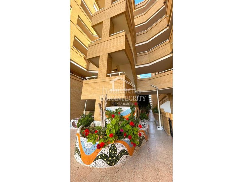 Foto fc69e9d1-16ea-41fe-8f87-2ada2fe451cf. Apartament a avenida central 14 a Marina Trebol - Neptuno Oropesa del Mar