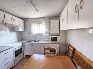 Etagenwohnung  Calle pablo iglesias 9. Venta de piso c�ntrico en castell� de la plana, zona este