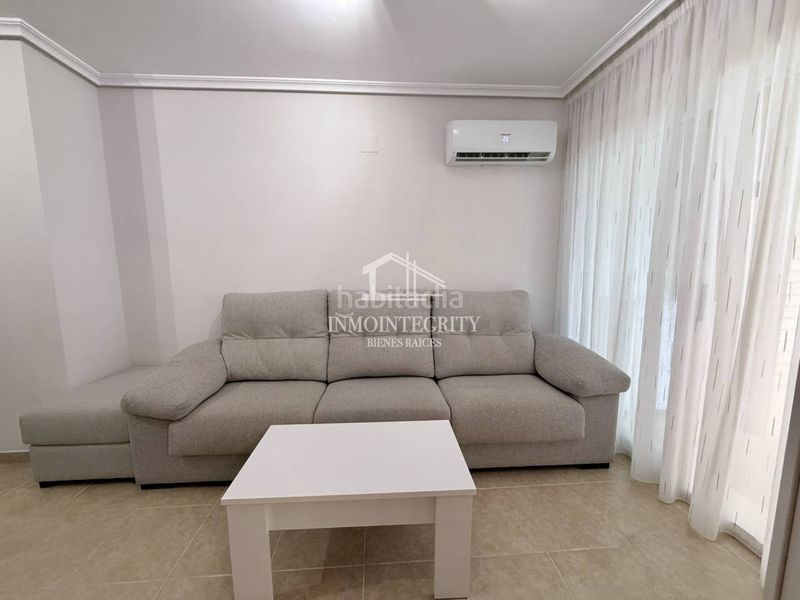 Foto b2a486cf-dffe-43f9-b4ce-60bcf6af3237. Apartament a avenida central 14 a Marina Trebol - Neptuno Oropesa del Mar