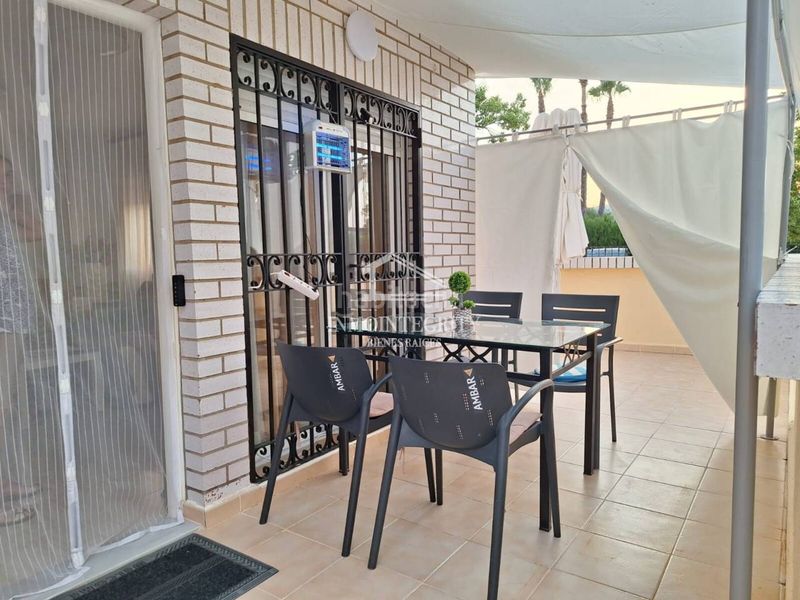 Foto 8dfdafd6-ef64-43cd-89e9-3aa8425cc077. Apartament amb aparcament piscina a Marina Trebol - Neptuno Oropesa del Mar