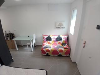 Flat  Erudito pages. Venta de piso en planta baja con 1 habitación en valència capita