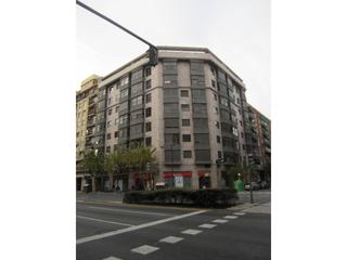 Appartement  Doctor peset aleixandre. Venta de piso en valència capital. con ascensor y plaza de garaj