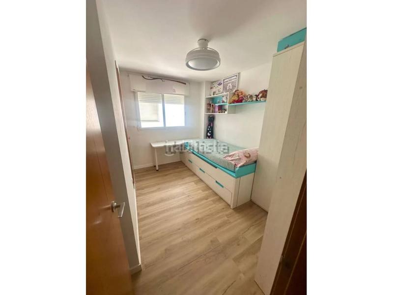 Foto bb946b41-5f3f-46e4-b0a4-f1b880f3c68c. Appartamento con riscaldamento parcheggio in Parc Central Paterna