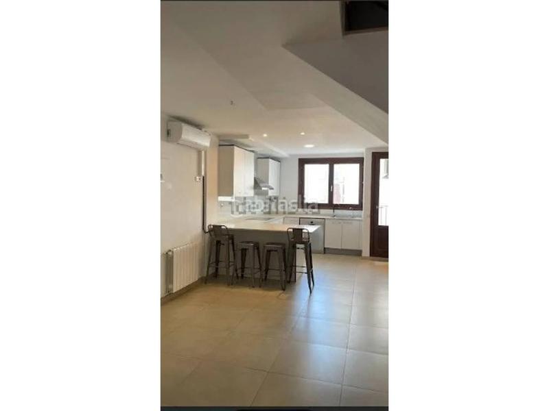 Foto 34010177-97aa-49ea-9280-93d27ce01157. Dúplex amb calefacció a El Carme Valencia