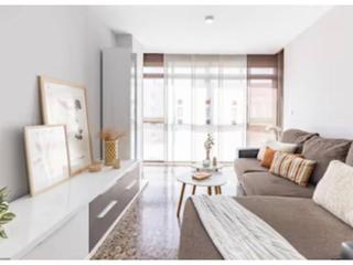 Pis  Pedro cabanes. Venta de piso en valència capital. con ascensor, plaza de garaje