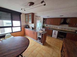 Appartement  Mestre izquierdo. Venta de piso en montcada  moncada. con ascensor y plaza de gara