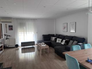 Maison  Alaquàs. Venta de casa en picanya con 3 alturas