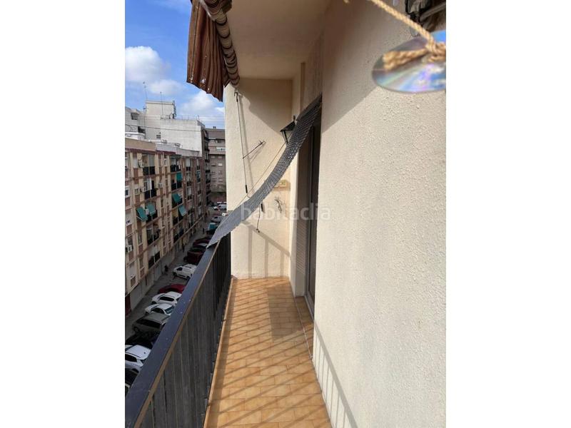 Foto 1d8a3646-6c92-4fa7-9cf1-32352a35e7fe. Piso venta de piso en valència capital. sin ascensor en Valencia