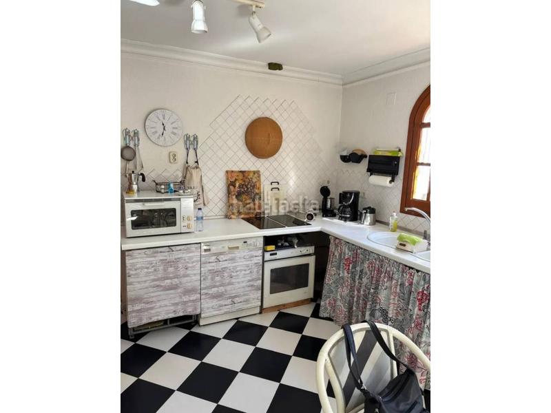 Foto 9af77e43-f58f-4167-a280-75d987f2ec9f. Chalet con parcheggio piscina in El Montgó Dénia