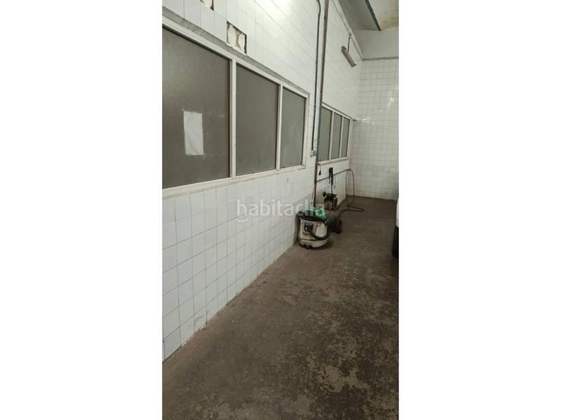 Foto db34ea69-2839-4d99-a0f1-1685ad42f260. Parking coche garaje en venta en valència capital! con zona de autolavado y aspirado de vehículo. en Valencia