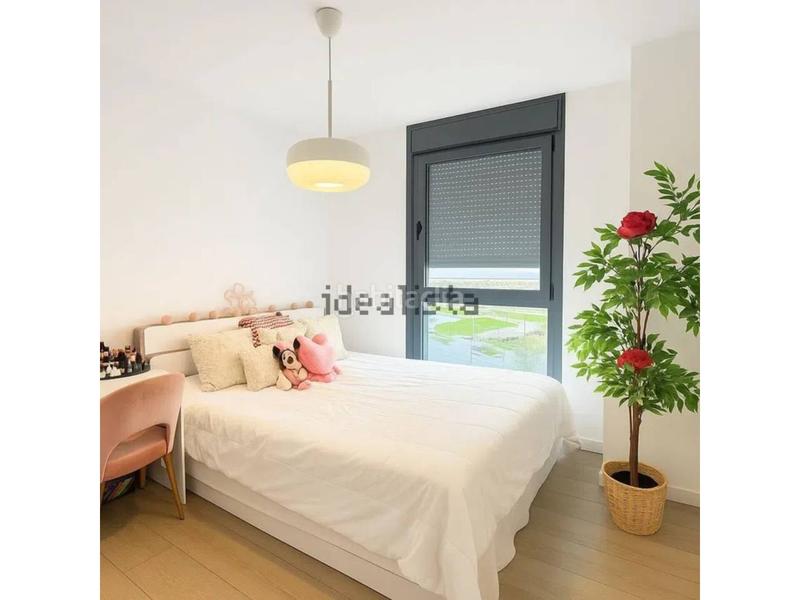 Foto 0e7dcec5-e9da-490e-8f96-5fab2853e23f. Pis amb calefacció aparcament piscina a Ciutat de les Ciències i de les Arts - Justicia Valencia