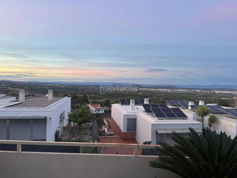 Foto 2a33c230-5bef-42d0-8661-61657b215bd0. Chalet avec parking dans Sierra Perenchiza-Cumbres de Calicanto-Sto Domingo Chiva