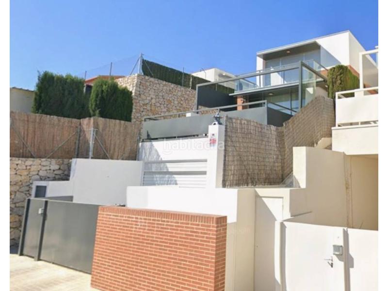 Foto 40adc570-7cd3-461e-bf4e-7d231cfd98ed. Chalet avec parking dans Sierra Perenchiza-Cumbres de Calicanto-Sto Domingo Chiva