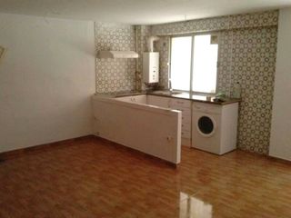 Etagenwohnung  Calle villanueva de castellón. Venta de piso exterior de 2 habitaciones en tormos, valència cap