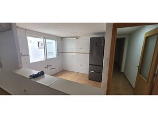 Appartement  Calle huerto. Venta de piso en la pobla de vallbona. sin ascensor