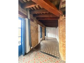 Flat  Calle sogueros. Venta de piso amplio en el carme, valència capital. con ascensor