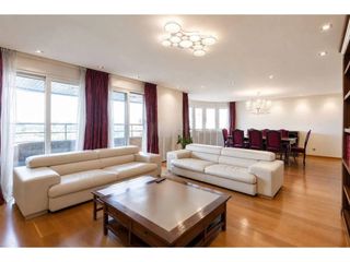 Pis a La Xerea. Venta de piso amplio y reformado en la xerea, valència capital.