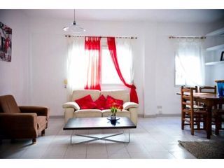 Flat in Trinitat