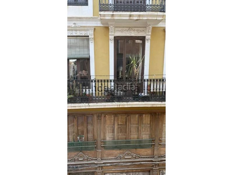 Foto a5b25594-0933-42ba-97a6-55a9a2da6ad1. Pis a La Seu Valencia
