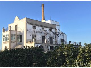 Maison  Via pista. Casa unifamiliar en venta en benifaió
