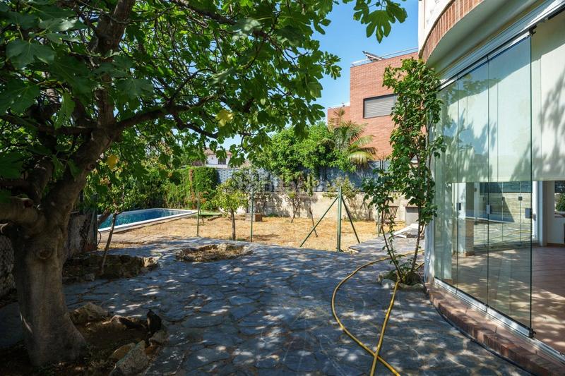 Foto f917b11e-7abe-4222-aad5-7bd7619cd00a. Chalet teia. mucha luz y espacios muy amplios en Teià