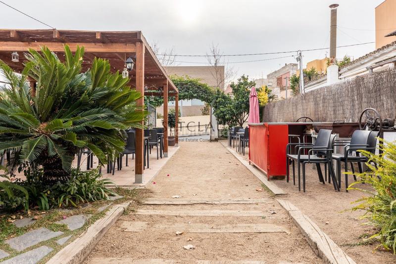 Foto 7d54d71d-24c2-4b4a-b2f7-1c49bc9046bc. Casa a Alella