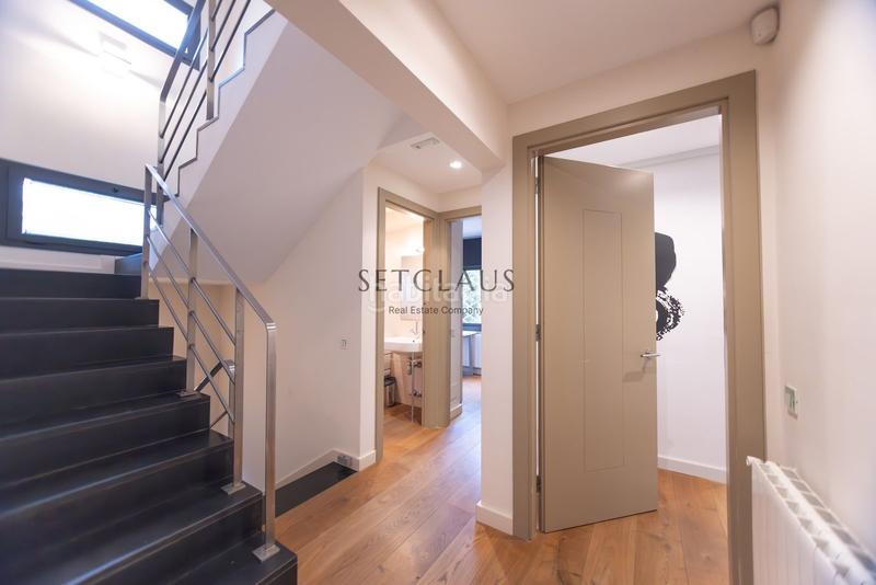 Foto a9f1b9db-55c1-42d9-b91d-354986f73b89. Chalet . chalet con licencia turística en Cabrera de Mar