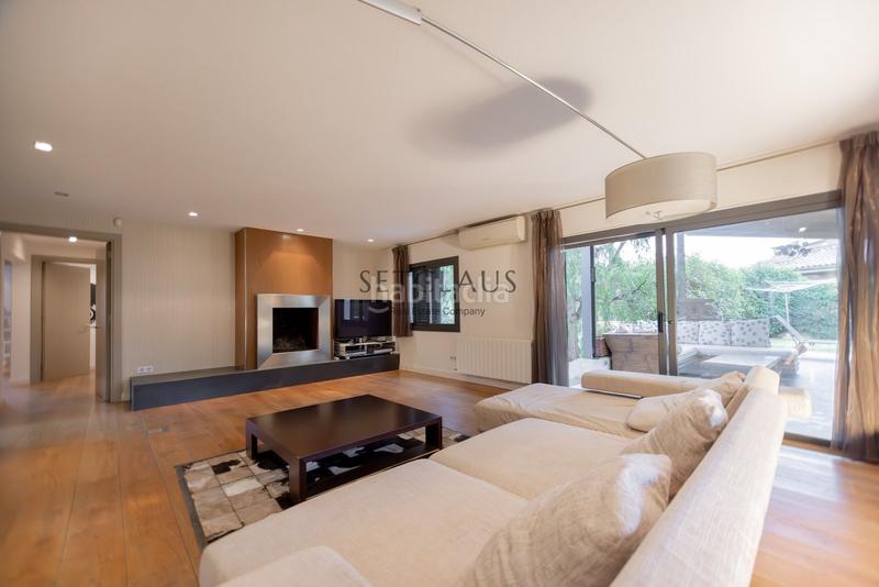 Foto b01d0a1b-c7e2-4033-911a-ede4502484aa. Chalet . chalet con licencia turística en Cabrera de Mar