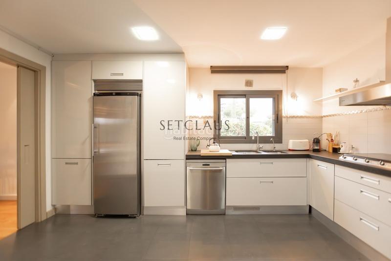 Foto c82dca22-250d-468f-9523-0ee60b98b356. Chalet . chalet con licencia turística en Cabrera de Mar