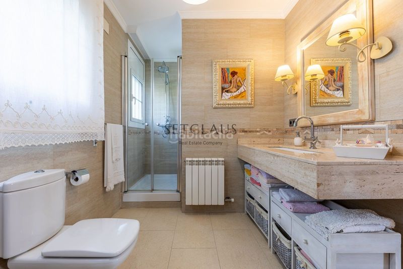 Foto e604dd9b-ce3f-43af-9994-174516d5a3e1. Xalet amb calefacció aparcament piscina a Alella