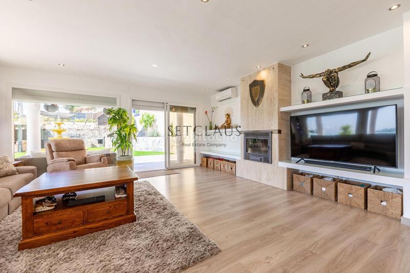 Foto 292a1484-3b85-4125-8959-d9f8aa155461. Chalet parc. mucho espacio i vistas al mar en Alella