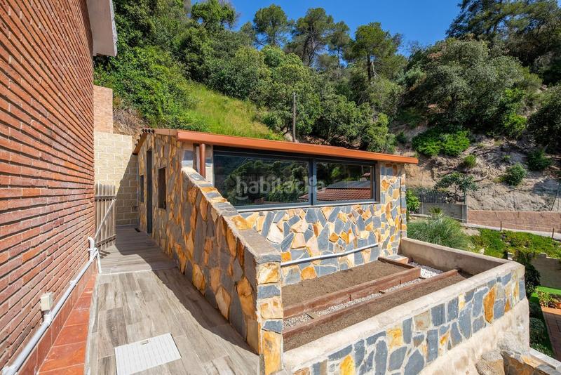 Foto 9749c86f-dd73-4b6c-95f3-d6ed756a01e7. Chalet parc. mucho espacio i vistas al mar en Alella