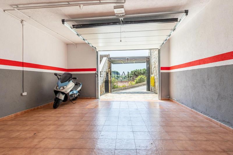 Foto f5706d0d-4231-479d-8e2e-c89db713ddd1. Chalet parc. mucho espacio i vistas al mar en Alella