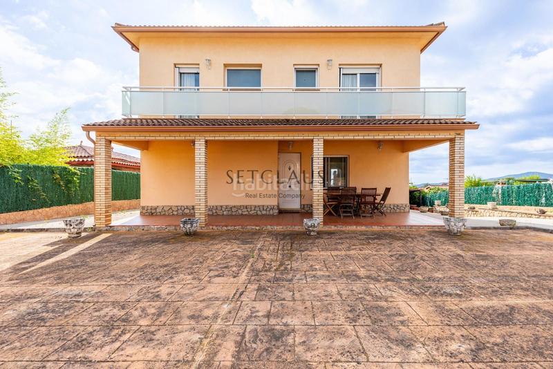 Foto 07f9ba5a-fe34-41dd-a372-74f5fac28b78. Xalet amb calefacció aparcament piscina a Fogars de la Selva