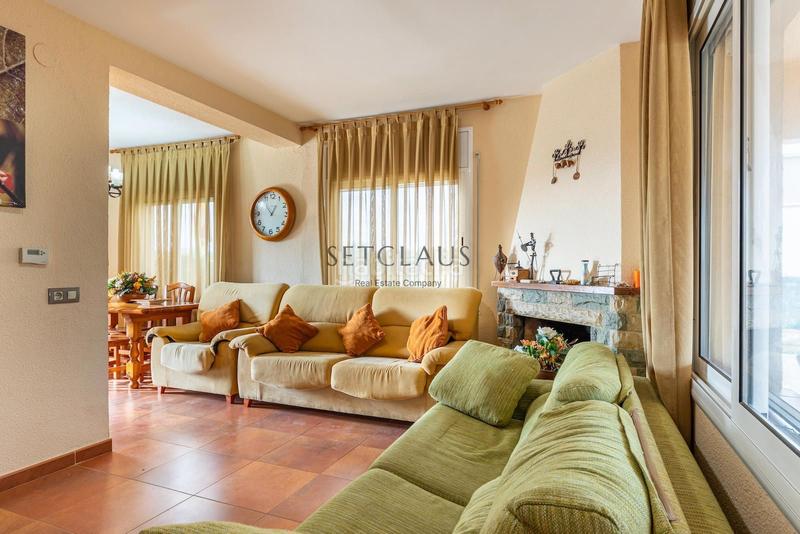 Foto 4190b69f-e263-4ed7-987e-a1e2ccad2db5. Xalet amb calefacció aparcament piscina a Fogars de la Selva